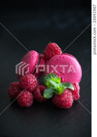 macaroons with raspberries macaroons with raspberries 28841987