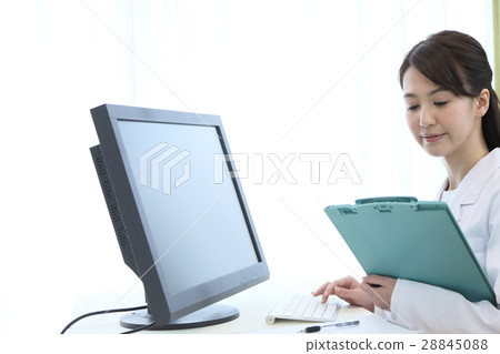 researcher  28845088