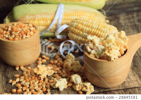 popcorn with dried seed. popcorn with dried seed. 28845581
