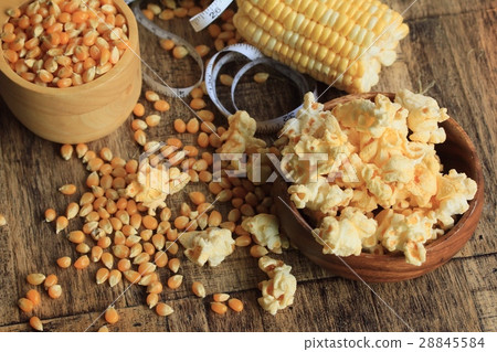 popcorn with dried seed. 28845584