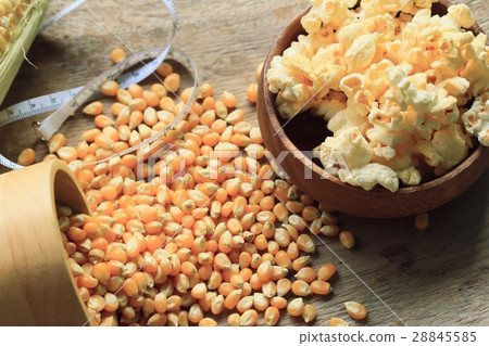 popcorn with dried seed. popcorn with dried seed. 28845585