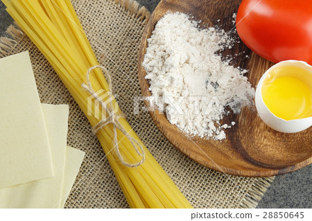 Basic ingredients for preparing Italian pasta. Basic ingredients for preparing Italian pasta. 28850645