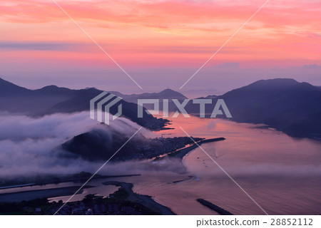 Misty fog in Kihoku Town Misty fog in Kihoku Town 28852112