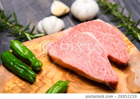 Japanese Wagyu beef 28852219
