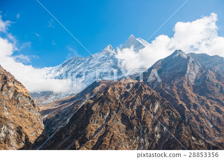 Machhapuchhre beautiful snow mountain Machhapuchhre beautiful snow mountain 28853356