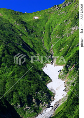 Iidosei山 石脊線雪嶺和海花小屋 照片素材 圖片 圖庫