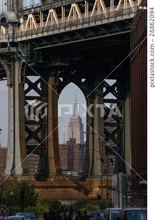 Skyscrapers in New York and the Brooklyn Bridge during the day Skyscrapers in New York and the Brooklyn Bridge during the day 28862094