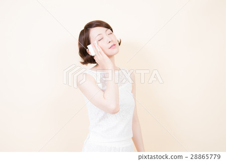 Beauty woman 28865779