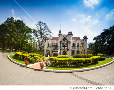 Sanam Chan Palace in Nakhon pathom 28868585