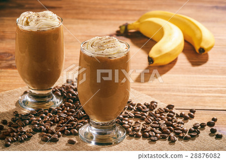 Coffee milk cocktail with banana  28876082