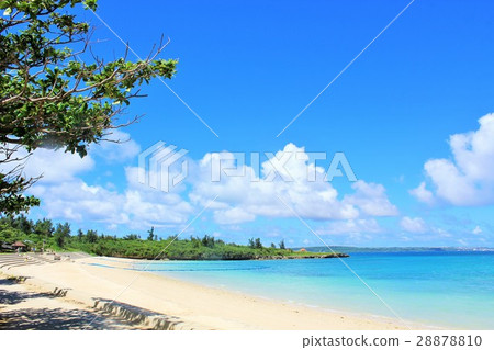 Pineagama beach in Miyakojima, Okinawa 28878810
