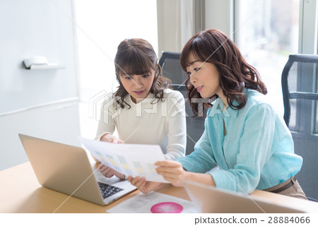 Business scene 28884066