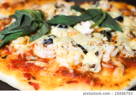 Handmade pizza Handmade pizza 28886783