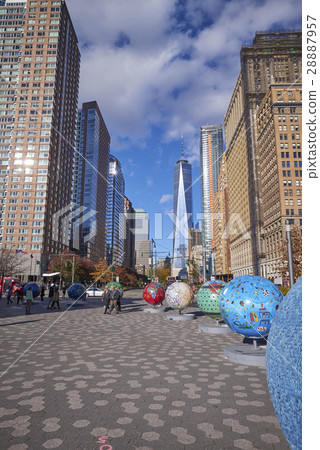 battery park in Manhattan 28887957