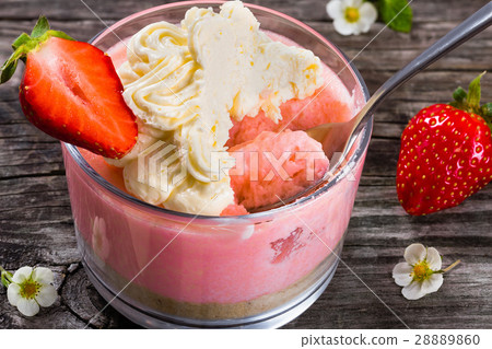 Strawberry Cheesecake Mousse Cup Strawberry Cheesecake Mousse Cup 28889860