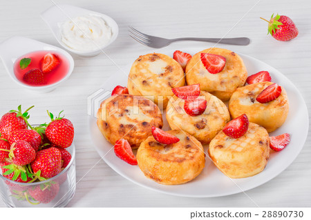 Delicious Cottage cheese pancakes 28890730