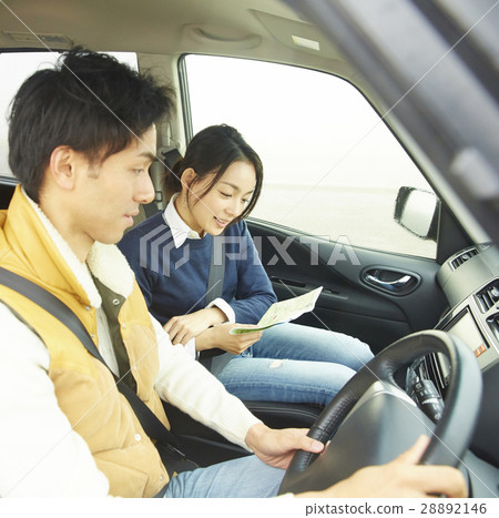 Couple drive 28892146