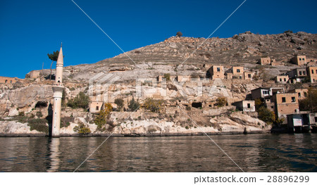 Sunken village Halfeti, Gaziantep, Turkey Sunken village Halfeti, Gaziantep, Turkey 28896299