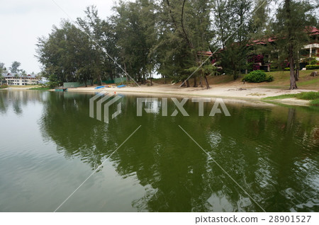 Canal Village 28901527