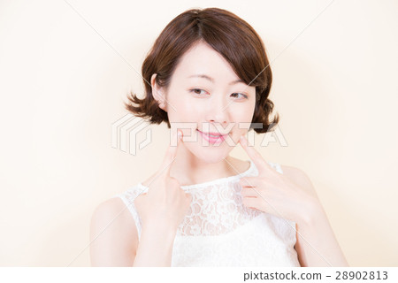 美麗的女人 美麗的女人 28902813
