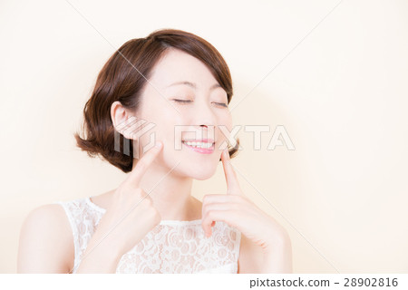 美麗的女人 28902816