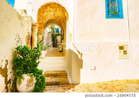 Sidi Bou Said, famouse village with traditional 28904578