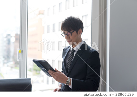 辦公室商人 辦公室商人 28905159
