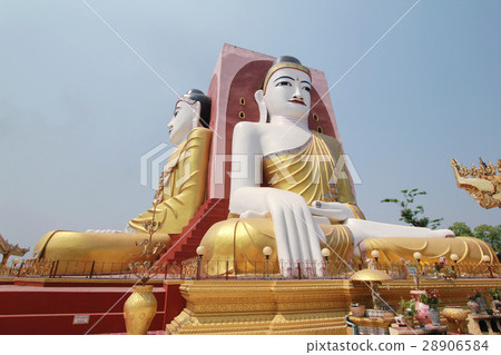 Kyaikpun Pagoda in Myanmar 28906584