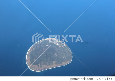 伊豆群島的一個小島 伊豆群島的一個小島 28907133