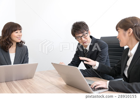 商業場景 28910155