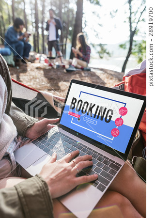 Online holiday reservation booking interface 28919700