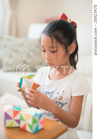 origami, girl, girls 28923478