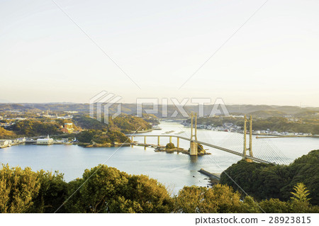 Yobuko Ohashi包裹在夕陽下 28923815