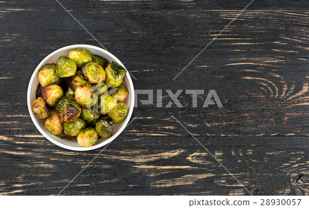 Fried brussels sprouts in bowl Fried brussels sprouts in bowl 28930057