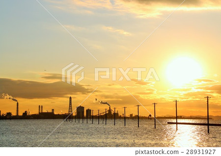 Dusk scenery of Egawa coast, Chiba prefecture 28931927