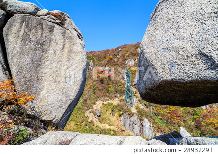 Autumn landscape of Okoto gaku Autumn landscape of Okoto gaku 28932291