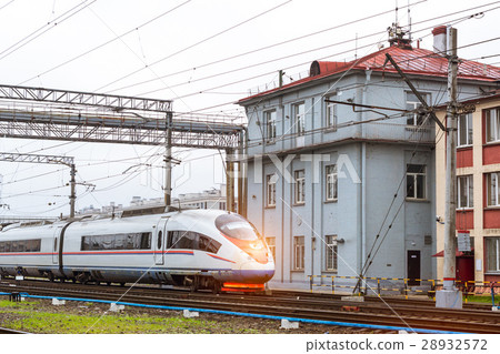 High-speed hybrid-electric train Sapsan High-speed hybrid-electric train Sapsan 28932572