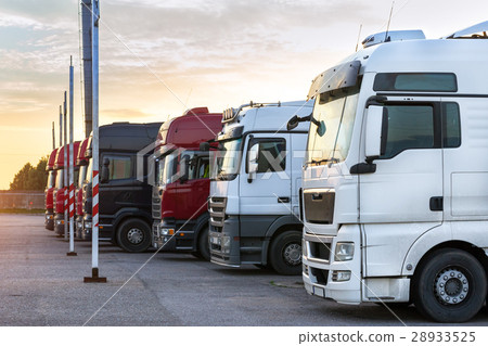 Heavy trucks with trailers Heavy trucks with trailers 28933525