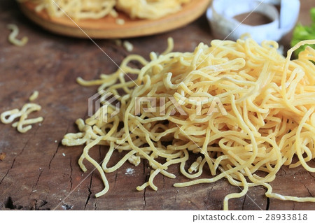 egg noodles egg noodles 28933818