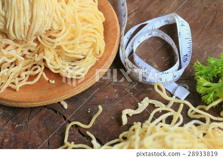 egg noodles egg noodles 28933819