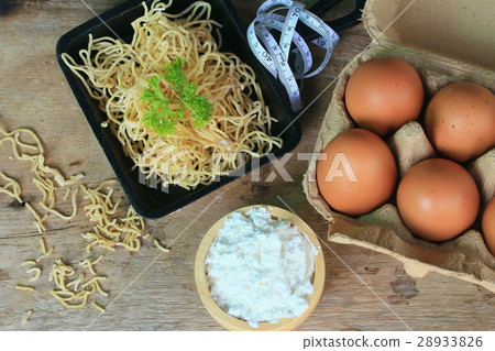 egg noodles egg noodles 28933826