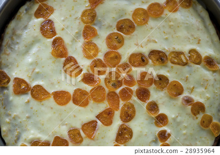 Homemade butter carrot cake 28935964