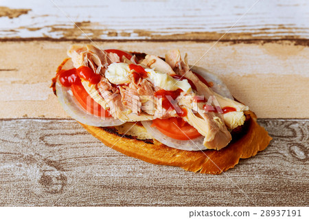 sandwich cucumber onion radish cooked chicken sandwich cucumber onion radish cooked chicken 28937191