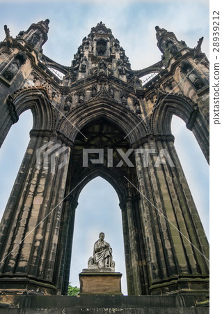 Sir Walter Scott Monument in Edinburgh, Scotland Sir Walter Scott Monument in Edinburgh, Scotland 28939212