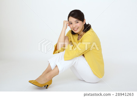 Woman Woman 28941263