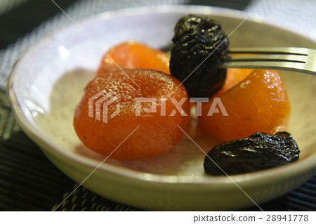 Taiwan, fruit, preserves, tradition, traditional cuisine, snacks, snacks, golden enamel, nucleus, ebony, olive Taiwan, fruit, preserves, tradition, traditional cuisine, snacks, snacks, golden enamel, nucleus, ebony, olive 28941778