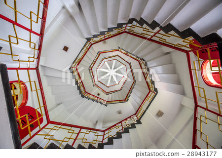White Spiral Stair 28943177