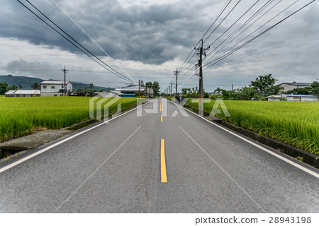 Empty Straight road Empty Straight road 28943198