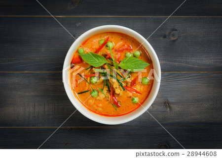 Panaeng curry with pork 28944608