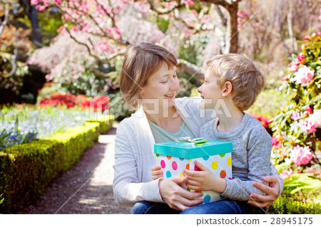 mother's day 28945175